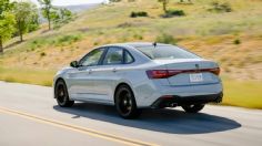 Volkswagen Jetta 2025, el sedán compacto presenta actualizaciones importantes, habrá versión GLI