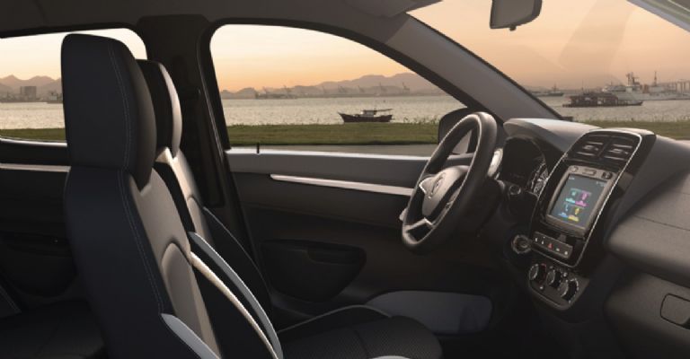 Renault Kwid E-Tech 2024