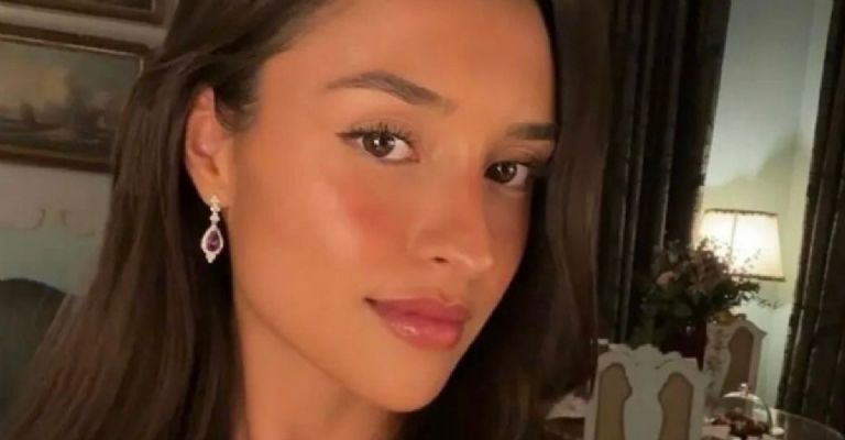 Alexandra Saint Mleux