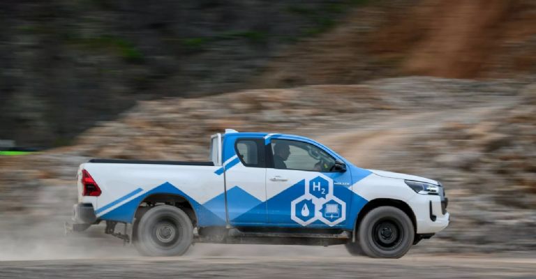 Toyota Hilux Híbrida