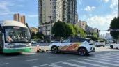 Foto ilustrativa de la nota titulada Viral en redes: un auto conducido por IA atropelló a un peatón en China