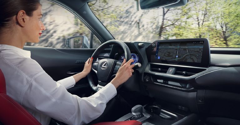 Precios de la Lexus UX 2025