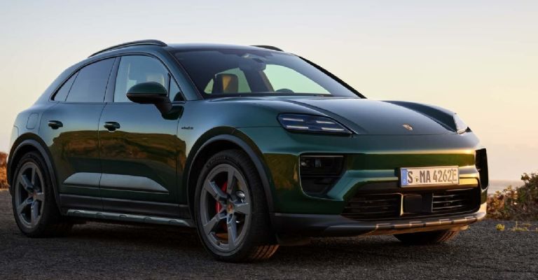 Porsche Macan EV 2025