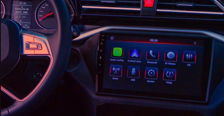 Motor e interior de la JAC 2 2024