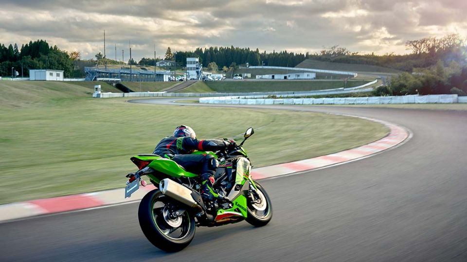 ¿Cuál es ideal para ir a un track day? También puede usarse en la ciudad