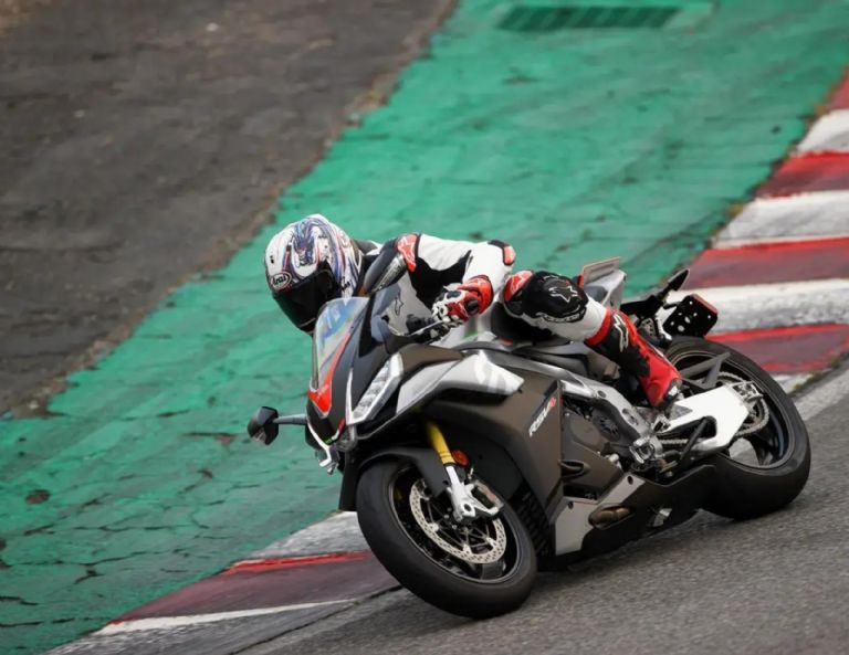 Especificaciones técnicas de la Aprilia RSV4 RR