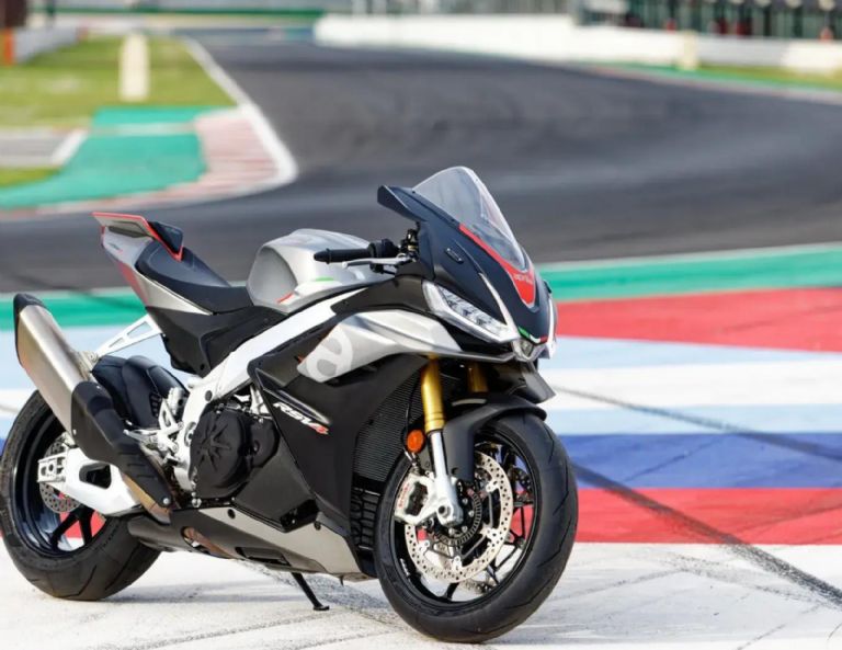 Cuánto cuesta la moto deportiva Aprilia RSV4 RR