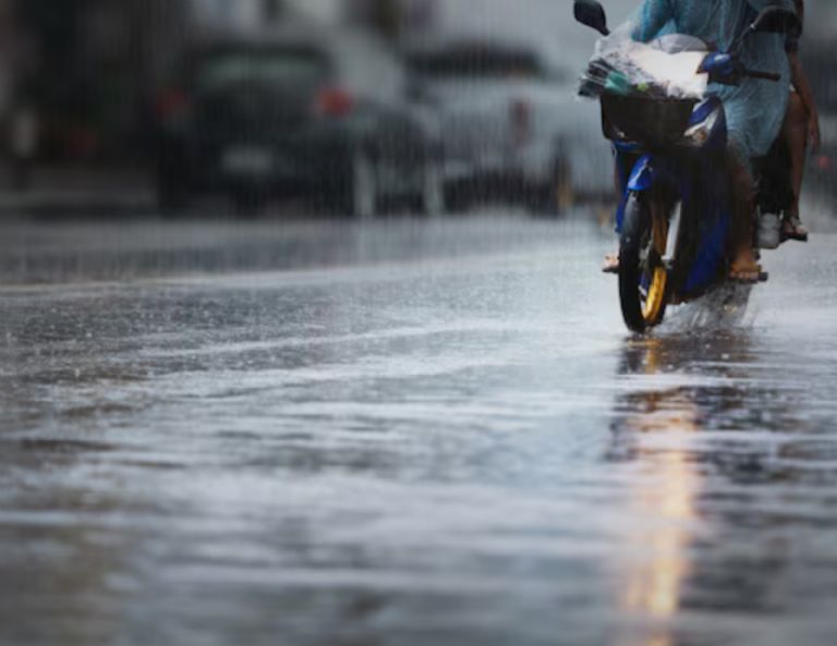Consejos para cuando un biker se queda varado en la lluvia