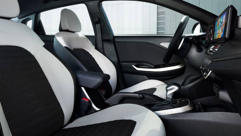 Auto sedán 2026 que puedes comprar por menos de 300,000 pesos, ¡estrena y ahorra!