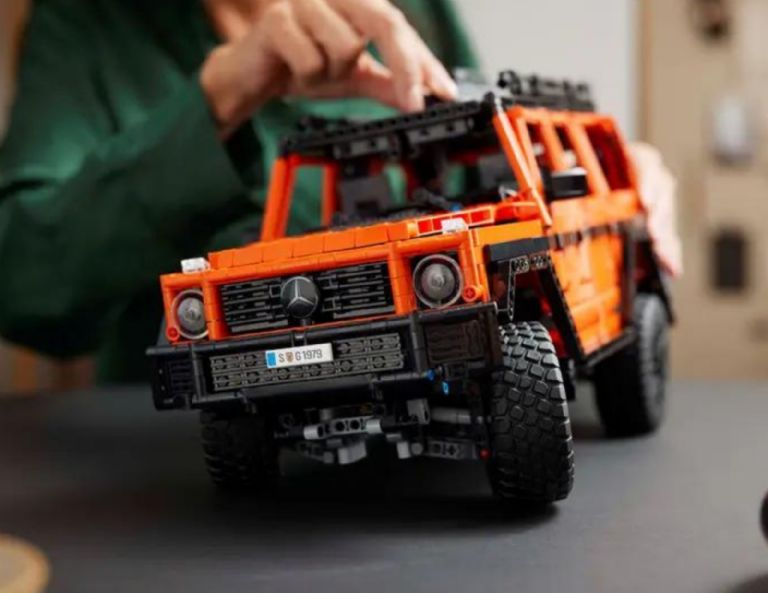 Así es el LEGO Technic Mercedes-Benz Clase G 500