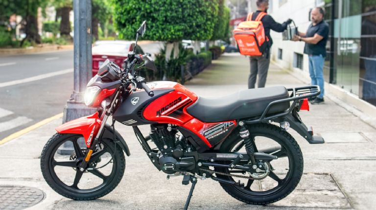 Qué debe tener una motocicleta para trabajar