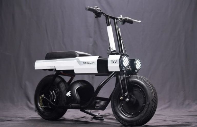 Un scooter eléctrico espacial