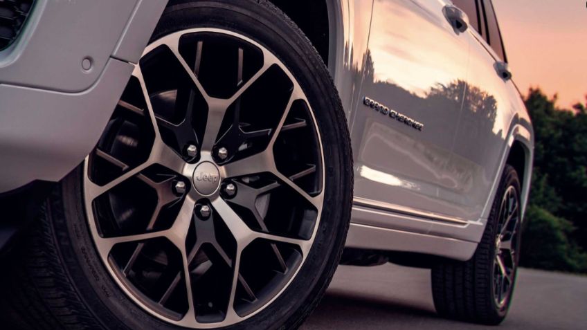 Contén la respiración con la SUV de Jeep que es familiar, tecnológica e híbrida