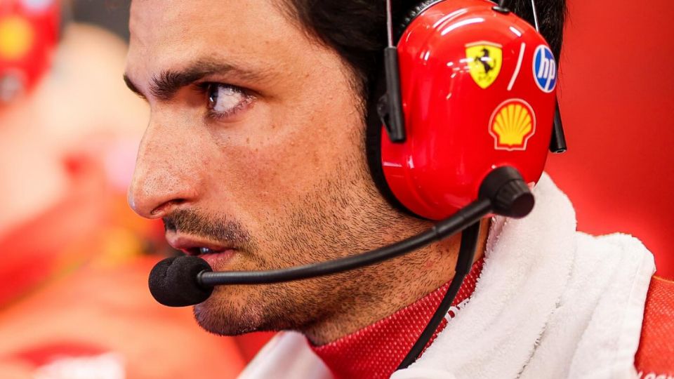 Carlos Sainz ha firmado un contrato con una de las escuderías más icónicas de la F1.