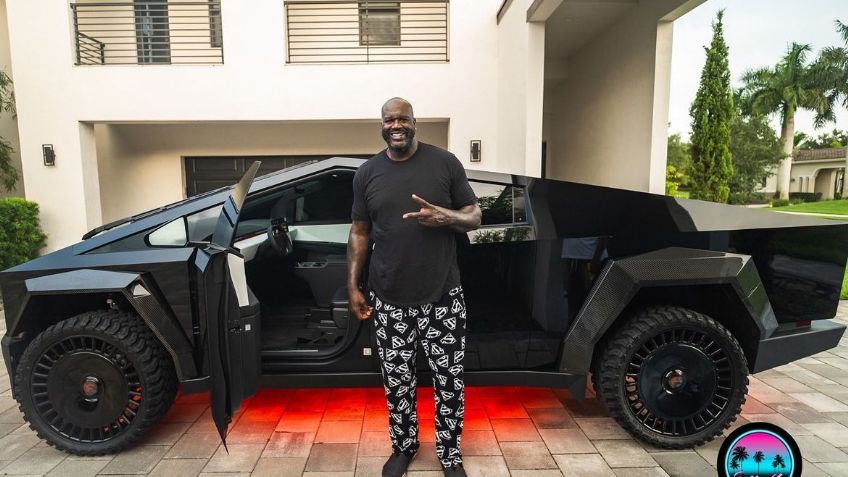 ¡Shaquille O’Neal conduce un Tesla Cyberbeast! Este es el precio de la camioneta eléctrica