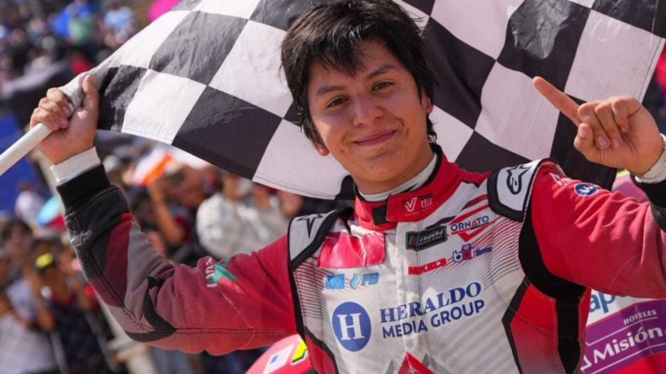 Helio Meza le da una nueva victoria a Alessandros Racing en Aguascalientes.