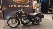 Foto ilustrativa de la nota titulada Royal Enfield Bullet 350 Battalion Black: Una moto edición especial totalmente retro