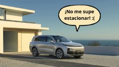 SUV chino con sistema de estacionamiento autónomo hace el ridículo tras no poderse aparcar: ¡Huyó de la escena!