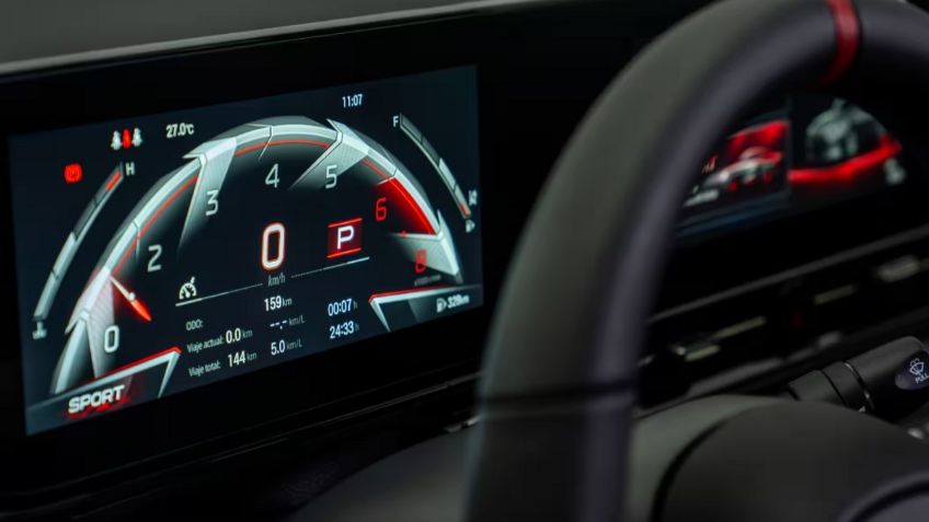 Contén la respiración con el auto 3B de Dodge en México: es de China, pero es bueno, bonito, y barato, así como es un sedán de diseño deportivo