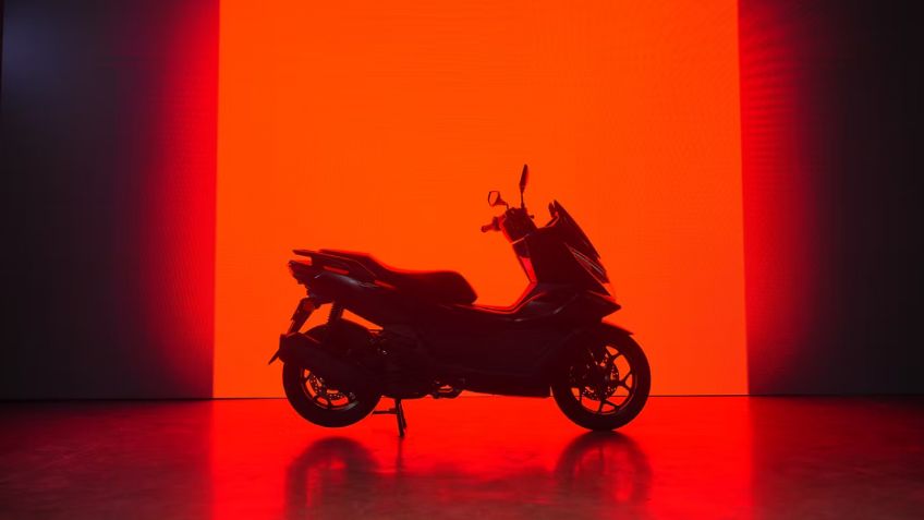 Este scooter chino es elegante, consume poco combustible y es perfecto para la movilidad urbana