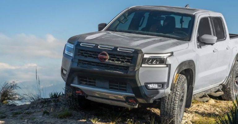 Exterior Nissan Frontier 2025