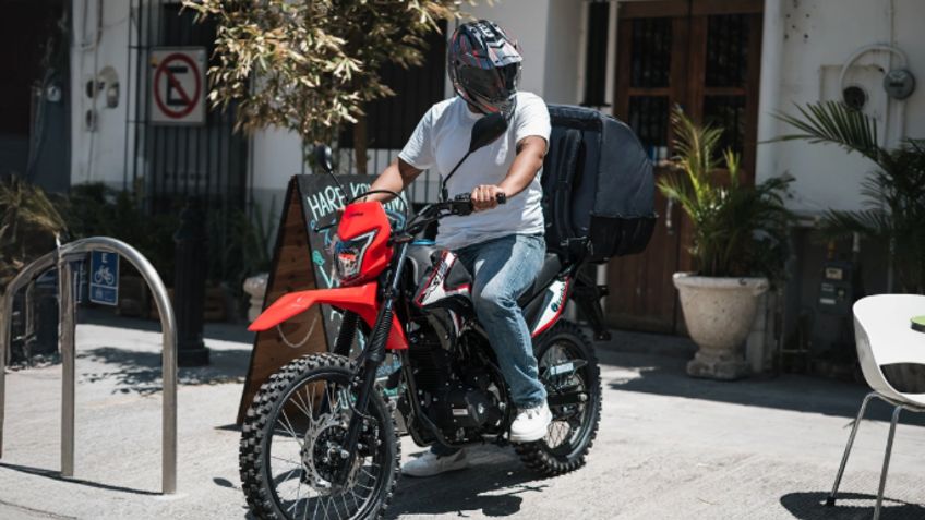 Izuka X-Trial: Una moto doble propósito para todos los caminos