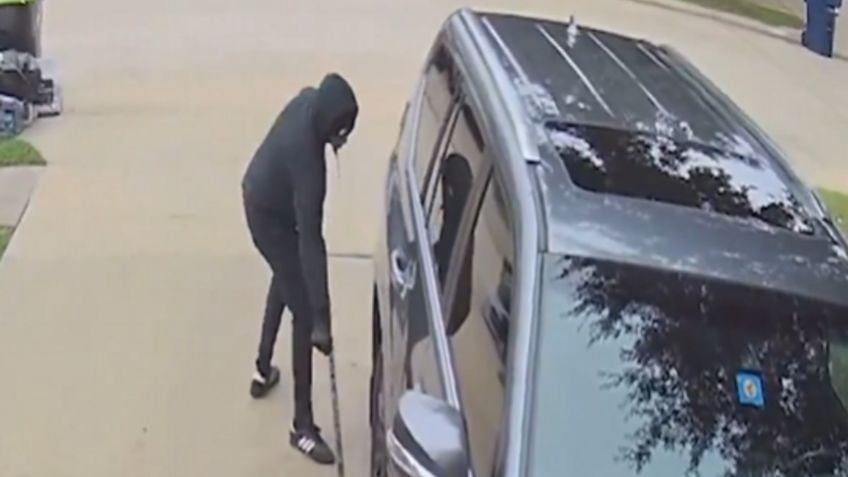 Viral: Detienen a esta persona que ponchó llantas a 30 autos en Texas