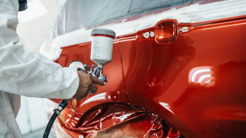 Errores más comunes al intentar reparar la pintura de un auto en casa