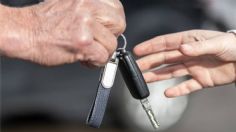 ¿Cómo cambiar la propiedad de un auto usado en México?