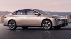 Nissan revela dos nuevos sedanes para China, uno es híbrido enchufable