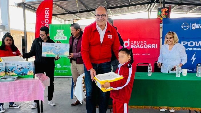 Venta de autos también colabora para construir escuelas