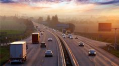 ¿Cómo anticipar maniobras peligrosas de otros conductores en carretera?