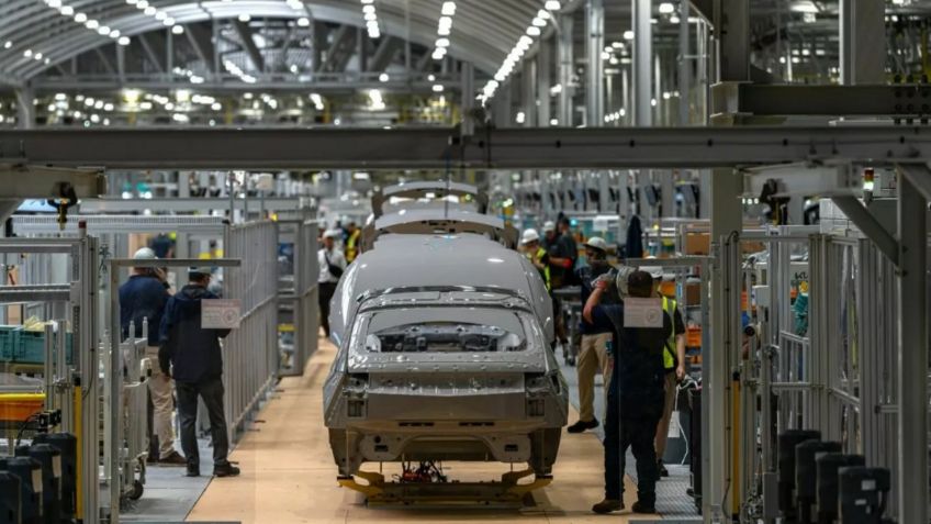 Los trabajadores de Hyundai detenidos por ICE buscarán demandar al gobierno de Estados Unidos