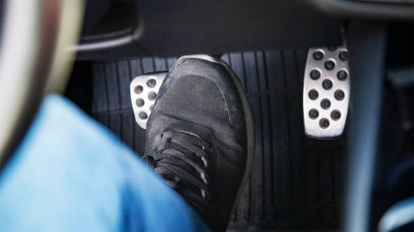 ¿Cómo calcular correctamente la distancia de frenado al conducir?