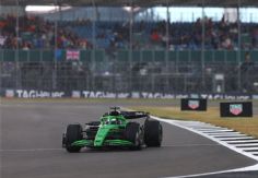 Foto ilustrativa de nota Los mejores pilotos debutantes que pasaron por Sauber y cómo el equipo impulsó sus carreras