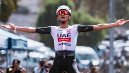 Foto que representa a Isaac del Toro correrá el Tour de Francia 2026