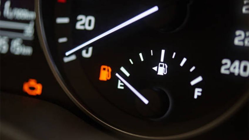 ¿Por qué la gasolina rinde menos cuando el tanque está casi vacío?