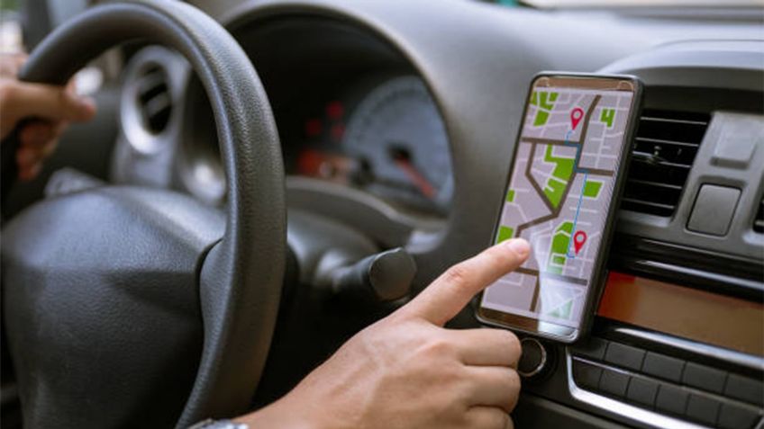 ¿Cómo aprovechar los mapas con alertas de tráfico y zonas de riesgo en tiempo real?