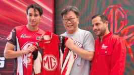 Foto que representa a MG Racing Team celebra su primer título de Súper Copa Roshfrans