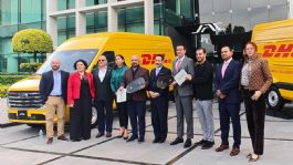 Foto que representa a Grupo Andrade, DHL y JAC anuncian alianza para flotilla en logística de envíos