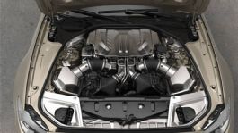 Foto que representa a ¿Qué es el “golpeteo del motor” y cómo está relacionado con el tipo de gasolina?