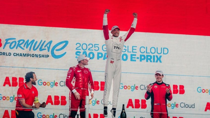 Jake Dennis gana el E-Prix de São Paulo con el Porsche 99X Electric