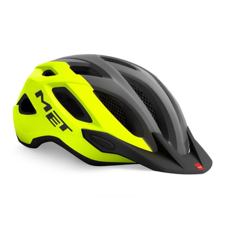Así se usa de forma correcta el casco de bicicleta