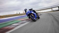 ¿Qué cilindrada es la Yamaha YZF-R7 2025? Es una moto deportiva con un desempeño confiable