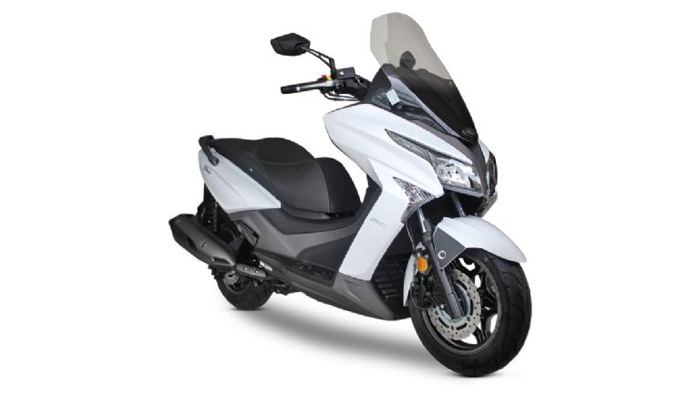 Este es el precio del maxiscooter KYMCO XTown 250i