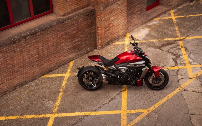 Datos técnicos de la motocicleta Ducati XDiavel V4