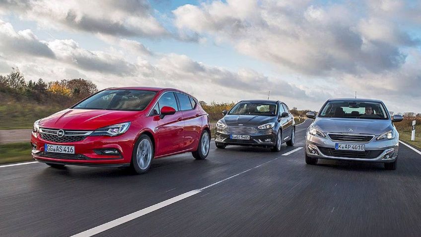 ¿Cómo rebasar a otro vehículo de forma correcta? Checa estos tips y evita un accidente