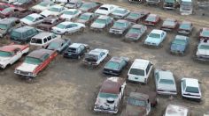 VIRAL: Drone visualiza un deshuesadero con 5,000 autos vintage, ¡vaya desperdicio!