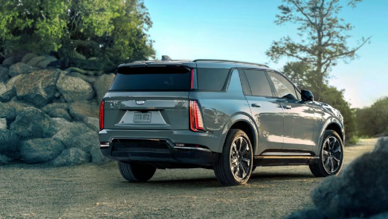 Características de la Cadillac Escalade IQL 2026