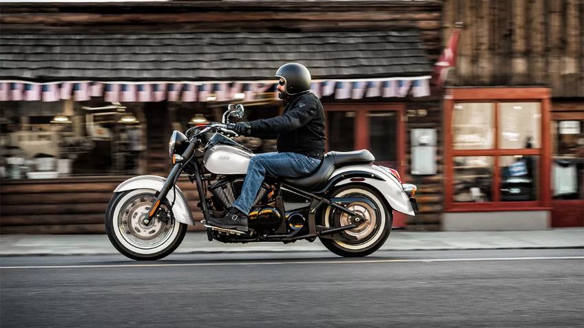 Kawasaki Vulcan 900 Classic 2025: Características, precio y especificaciones de esta motocicleta